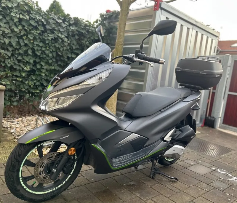 Prodám Honda PCX 125